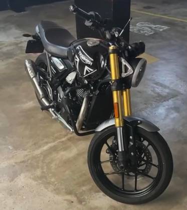 TRIUMPH SPEED 400 